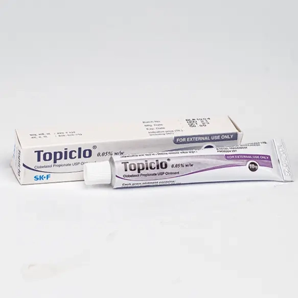 Pack Image: Topiclo 0.05% Ointment (10 gm tube)